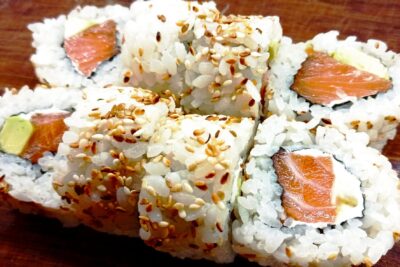 California maki łosoś 8 szt.